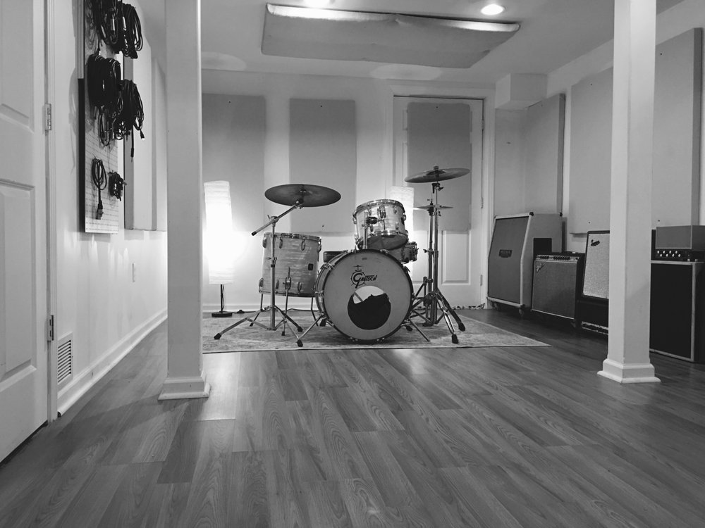 LEGEND STUDIOS Updated April 2024 172 Haynes Rd, Avon, Connecticut Recording & Rehearsal