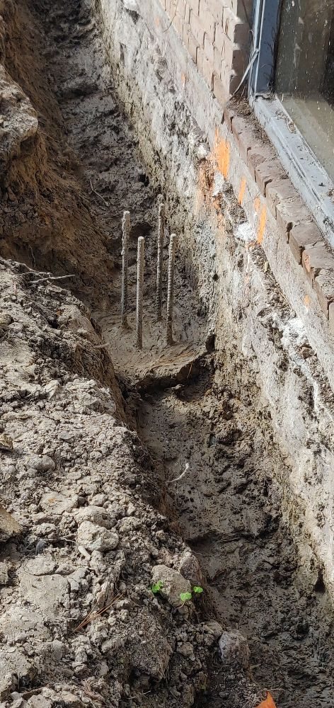 Slide of IMAX Construction