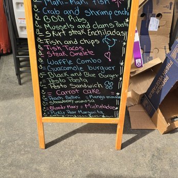 Hole in the Wall - Specials - New American Near Me - Sebastopol, California