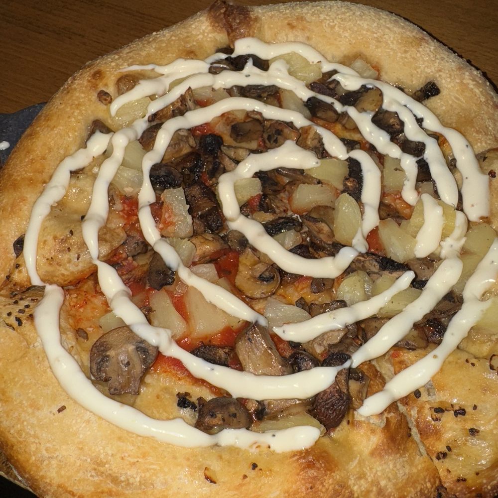 Mellow Mushroom Greenville - Pizza Near Me - Greenville, North Carolina Mellow Mushroom Greenville - Pizza Near Me - Greenville, North Carolina