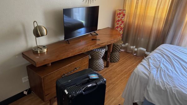 Bamboo Waikiki Hotel by null