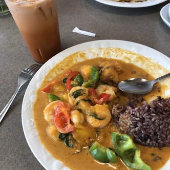 Mali Thai Cuisine - Manguera Curry shrimp w/ brown rice and Thai ice tea. - Thai Near Me - Springfield, Oregon Mali Thai Cuisine - Manguera Curry shrimp w/ brown rice and Thai ice tea. - Thai Near Me - Springfield, Oregon