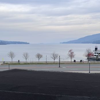 Fort William Henry - Hotels Near Me - Lake George, New York