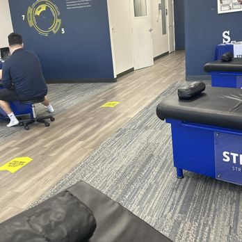Stretch Zone - My instructor Julian - Trainers Near Me - Henderson, Nevada Stretch Zone - My instructor Julian - Trainers Near Me - Henderson, Nevada