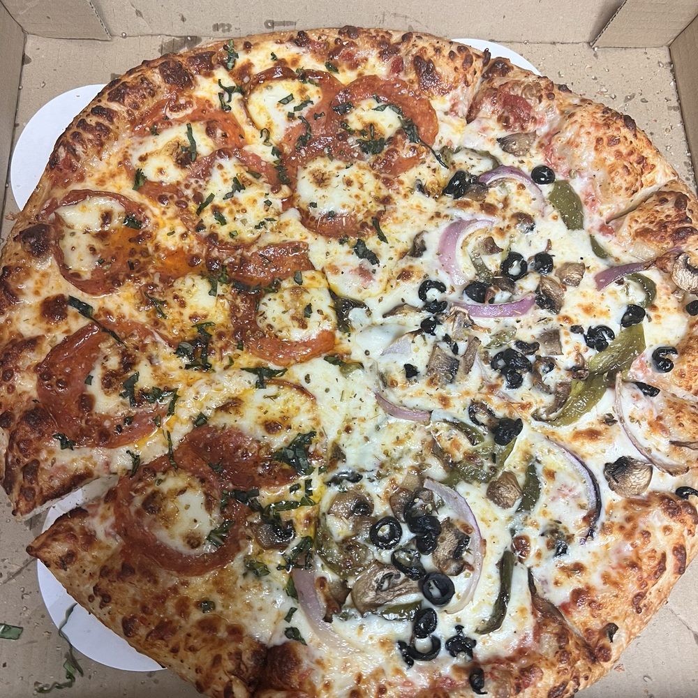 Half perfect pepperoni- half Vegetarian 14"