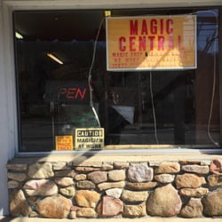 Magic Central - Exterior