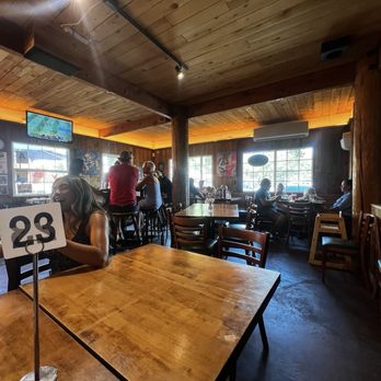 Heroes Wood-Fired Pizza - American Near Me - Santa Ysabel, California