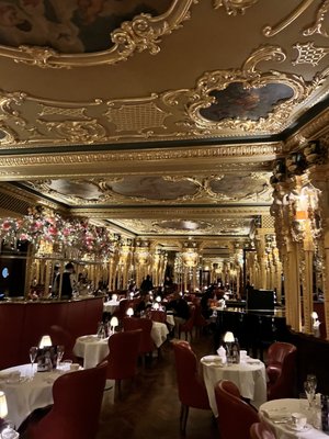 Café Royal Grill by null