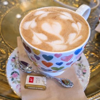 Café Raphaël - Cafes Near Me - Ottawa, Ontario
