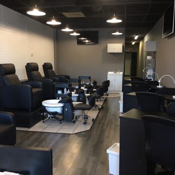 Chisel Nail Salon for Men - Nail Salons Near Me - St. Peters, Missouri Chisel Nail Salon for Men - Nail Salons Near Me - St. Peters, Missouri