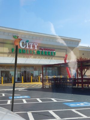City Farmers Market by null