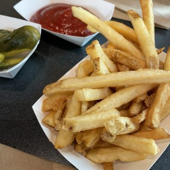 Super Duper Burgers - Burgers Near Me - Los Gatos, California Super Duper Burgers - Burgers Near Me - Los Gatos, California