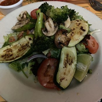 5 Burro Cafe - Ensalada Con Vegetales - Mexican Near Me - Forest Hills, New York