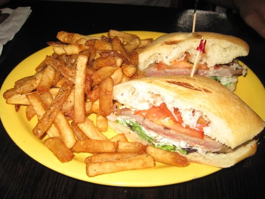 Utopia Cafe & Grill by null