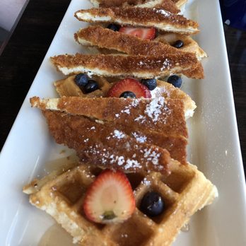 Ado's Kitchen & Bar - Chicken and waffles - Breakfast & Brunch Near Me - Boulder, Colorado