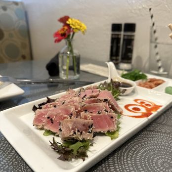 Notions - Ahi tuna appetizer - Tapas/Small Plates Near Me - Hickory, North Carolina