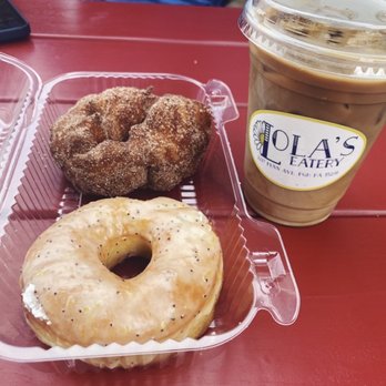 Lola's Eatery - Lemon poppyseed donut & apple fritter - Breakfast & Brunch Near Me - Pittsburgh, Pennsylvania Lola's Eatery - Lemon poppyseed donut & apple fritter - Breakfast & Brunch Near Me - Pittsburgh, Pennsylvania