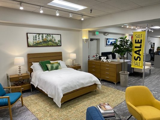 CORT Furniture Outlet