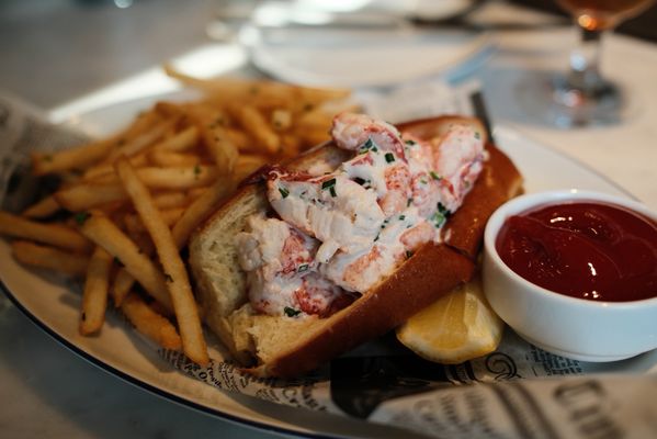 Santa Monica Seafood Market & Cafe by null