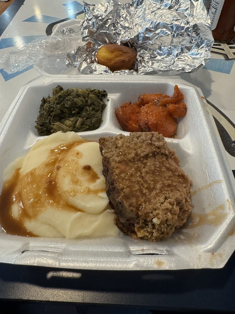 JOHNSON’S SUGAR SHACK Updated October 2024 8227 Hwy 43, McIntosh