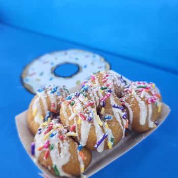 Glazed And Confused - Funfetti - Caterers Near Me Glazed And Confused - Funfetti - Caterers Near Me