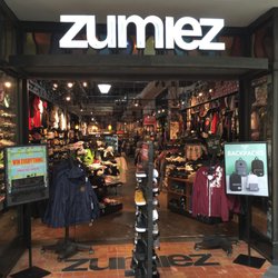 Zumiez
