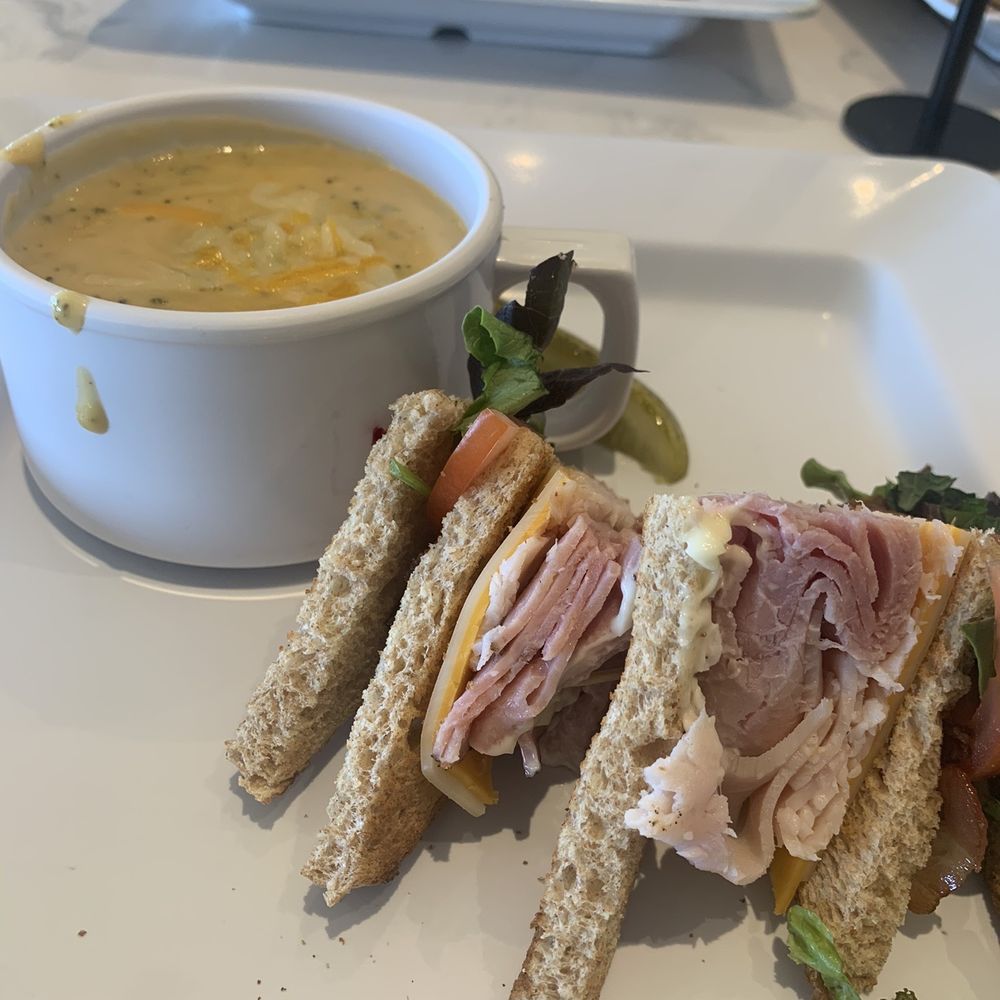 McAlister's Deli - Delis Near Me - Knoxville, Tennessee