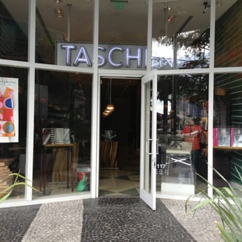 TASCHEN - Miami - Bookstores Near Me - Miami Beach, Florida TASCHEN - Miami - Bookstores Near Me - Miami Beach, Florida
