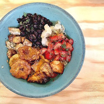 So Nat - Le Buddha Bowl tofu tout fou : pickles de fenouil, banane plantain, tomates, patates douces, tofu au poivre, haricots noirs, quinoa - Vegan Near Me - Paris, 75 So Nat - Le Buddha Bowl tofu tout fou : pickles de fenouil, banane plantain, tomates, patates douces, tofu au poivre, haricots noirs, quinoa - Vegan Near Me - Paris, 75