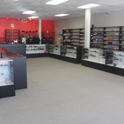 Axis Vapor - Inside of 5044 Blanding Blvd.