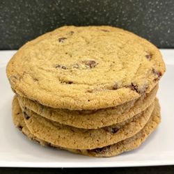 Loafers Bread Co - Chocolate-chip cookies
