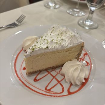 Alfred's Restaurant - Keylime Cheesecake - French Near Me - Hilton Head Island, South Carolina Alfred's Restaurant - Keylime Cheesecake - French Near Me - Hilton Head Island, South Carolina