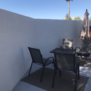 PSS Painting and Drywall - Detail of the brick wall painted - Painters Near Me - Phoenix, Arizona PSS Painting and Drywall - Detail of the brick wall painted - Painters Near Me - Phoenix, Arizona