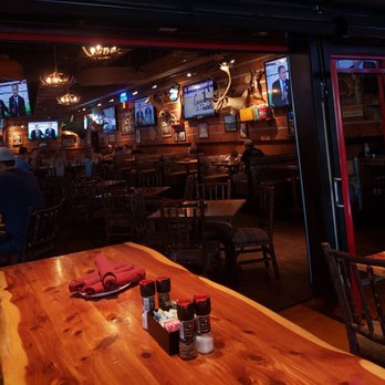 Twin Peaks - Sports Bars Near Me - Orlando, Florida Twin Peaks - Sports Bars Near Me - Orlando, Florida