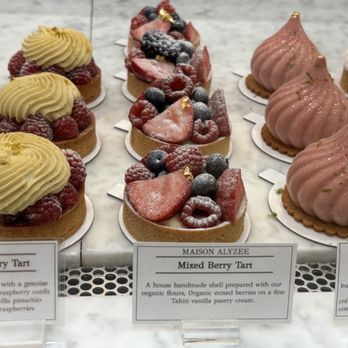 Maison Alyzee - Display - Bakeries Near Me - Mountain View, California