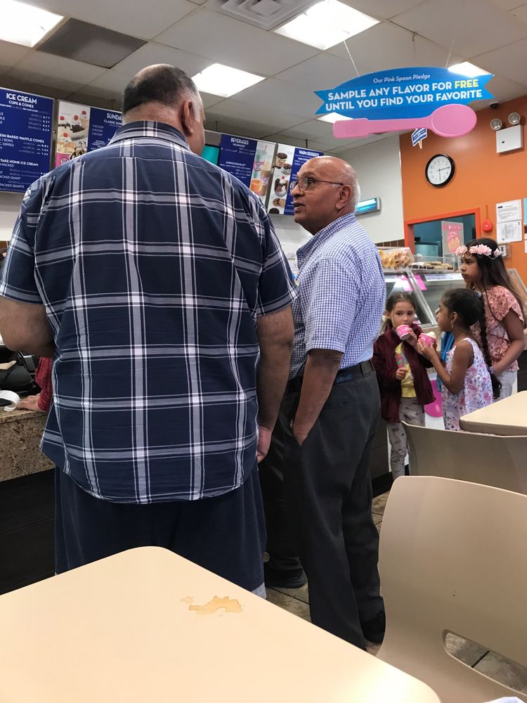 BASKINROBBINS Updated September 2024 906 Coney Island Ave