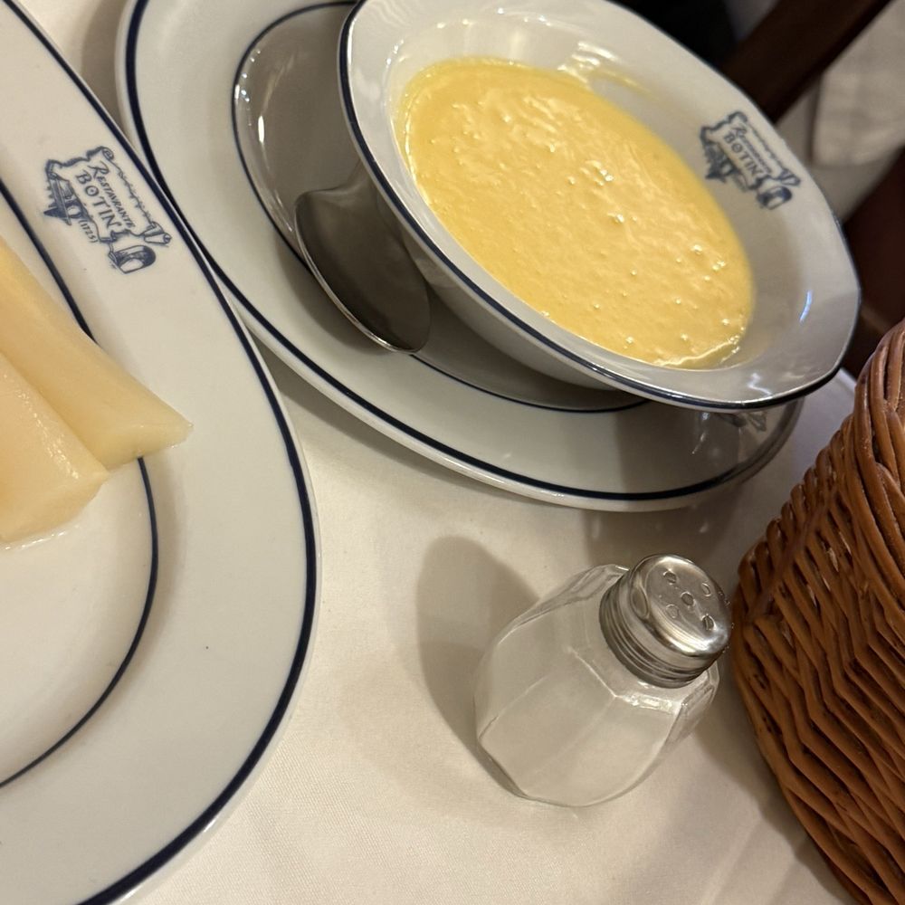 Botín - Mayo - Spanish Near Me - Madrid, M