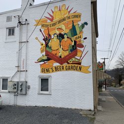 Gene's Beer Garden - New mural