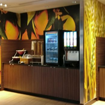 Fairfield by Marriott Inn & Suites Charlotte Arrowood - Juice station - Hotels Near Me - Charlotte, North Carolina Fairfield by Marriott Inn & Suites Charlotte Arrowood - Juice station - Hotels Near Me - Charlotte, North Carolina