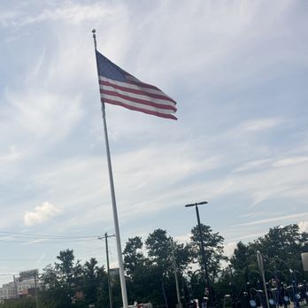 Cloud10 Smartwash - American flag I spoke about. - Car Wash Near Me - Wilkes-Barre, Pennsylvania Cloud10 Smartwash - American flag I spoke about. - Car Wash Near Me - Wilkes-Barre, Pennsylvania