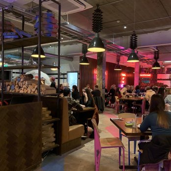 Pizza Punks - Seating area - Pizza Near Me - Belfast, BFS