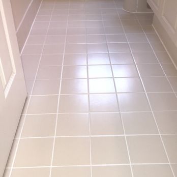 E&E Tile Restoration - a clean bathroom - Tiling Near Me - Eustis, Florida