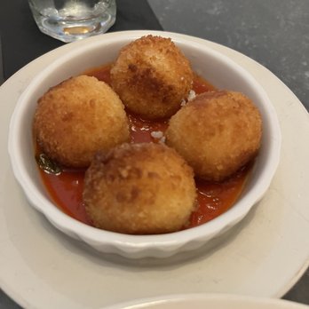 Da Capo Columbus - Arancini Ai Formaggi - Cocktail Bars Near Me - New York, New York Da Capo Columbus - Arancini Ai Formaggi - Cocktail Bars Near Me - New York, New York