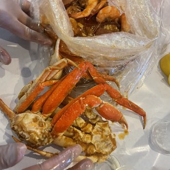 Crab Pub - Seafood Near Me - National City, California Crab Pub - Seafood Near Me - National City, California