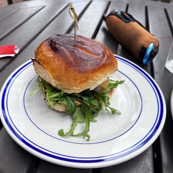 Duke's Grocery - Proper Burger - Wine Bars Near Me - Potomac, Maryland