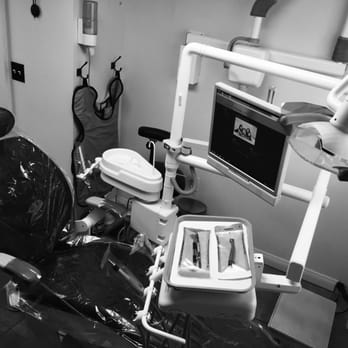 Thuận Nguyễn ANH Q NGUYEN, DDS - Updated October 2025 - 616 W Edinger Ave