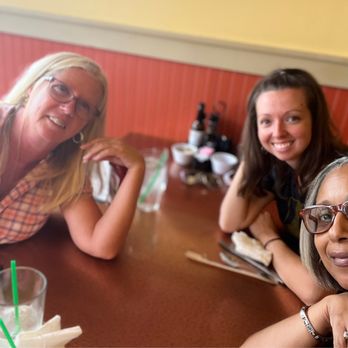 Another Broken Egg Cafe - Dining area - Breakfast & Brunch Near Me - Indianapolis, Indiana