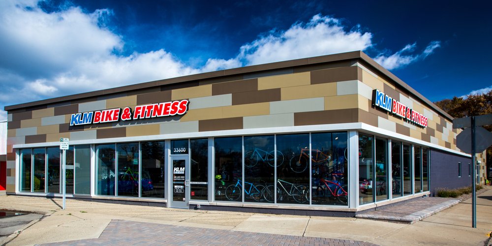 DESIGNHAUS ARCHITECTURE Updated September 2024 46 Photos 3300 Auburn Rd, Auburn Hills