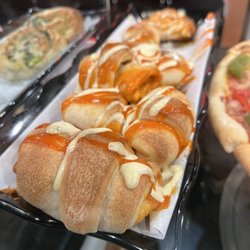 Sardo's Pizzeria - Chicken Rolls