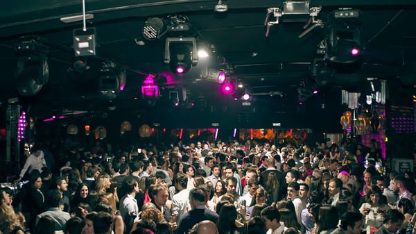 Bling Bling Barcelona by null